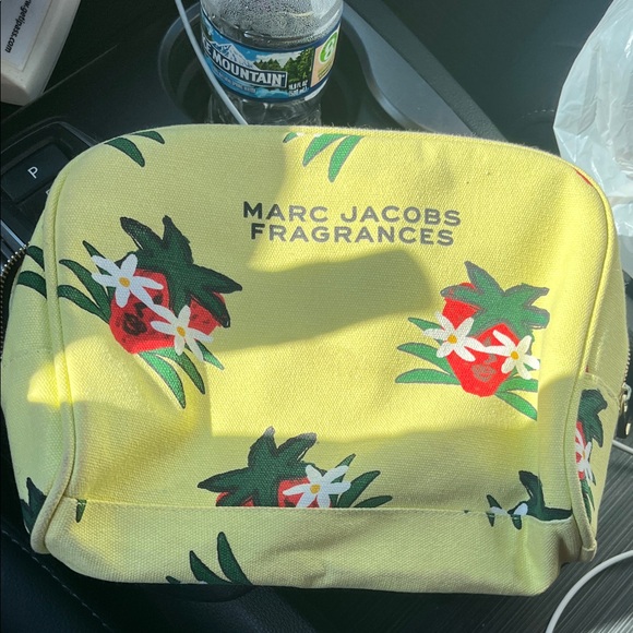 Marc Jacobs fragance Yellow Pouch with Strawberry Design - Picture 1 of 2